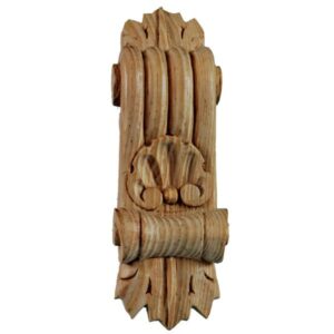 Applique Brackets with Shell and Leaf Cappings